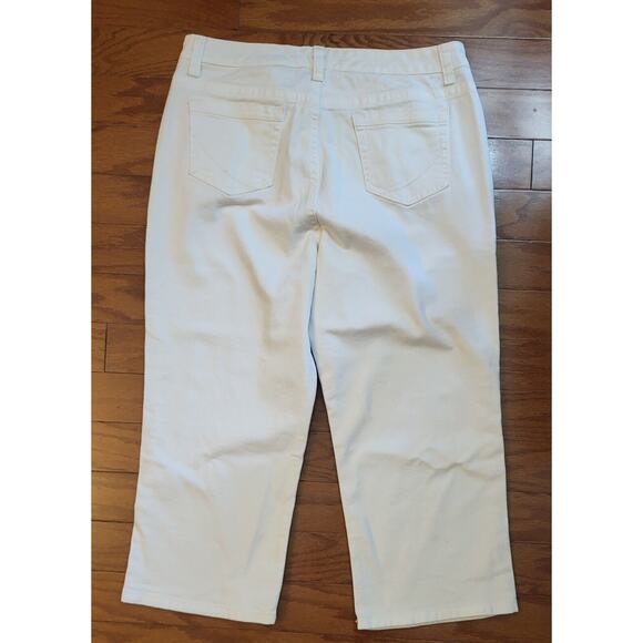 Sonoma Life Style Women Size 16 White Modern Capri Pants Jeans Mid Rise - Picture 2 of 12